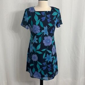 R. J. & Co. Women's Short Sleeve Square Neck Floral Print Shift Dress